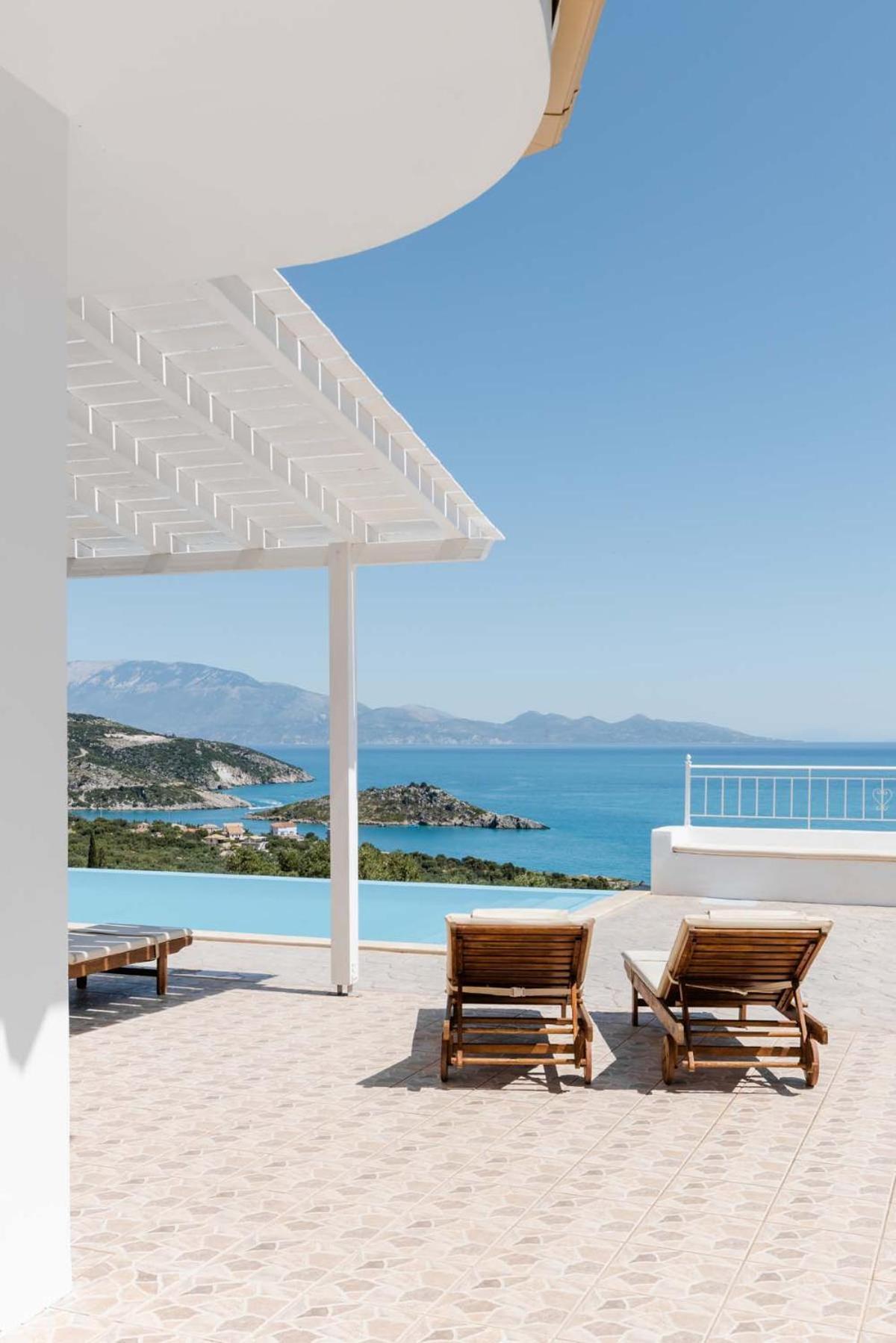 Meganisi * Agios Nikolaos (Zakynthos)